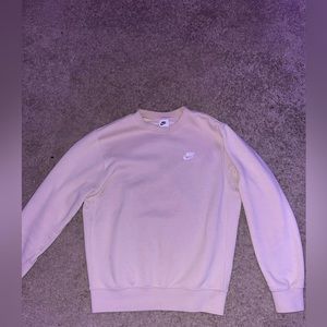Nike crew neck size small worn once